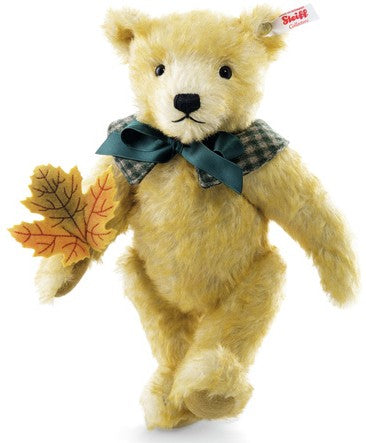 Maple Club Bear